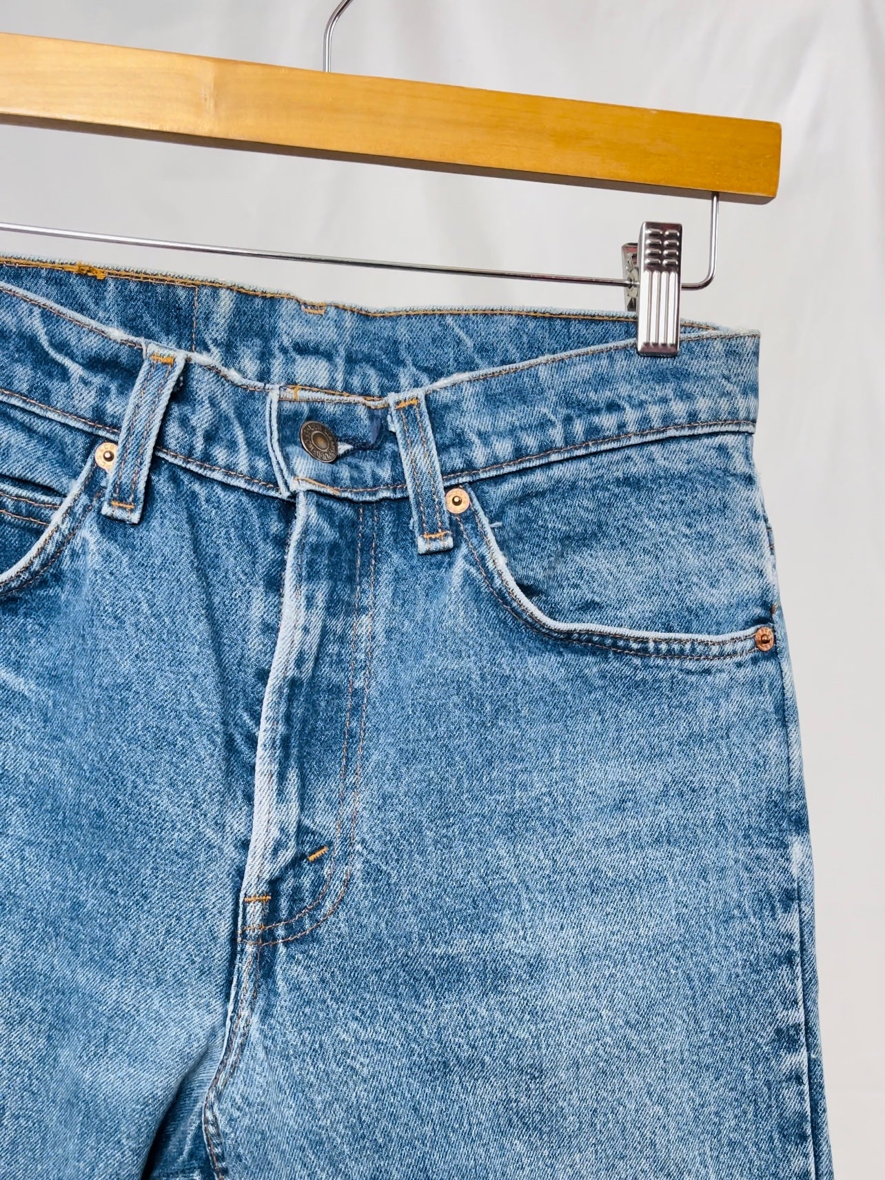 Orange levi's 501 best sale