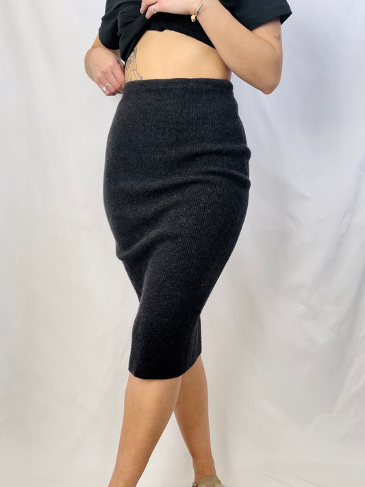 Grey Ribbed Midi Skirt (XS/S)