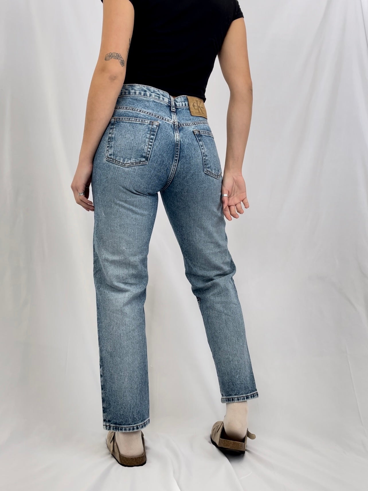 CK Easy Fit Jeans (28”)