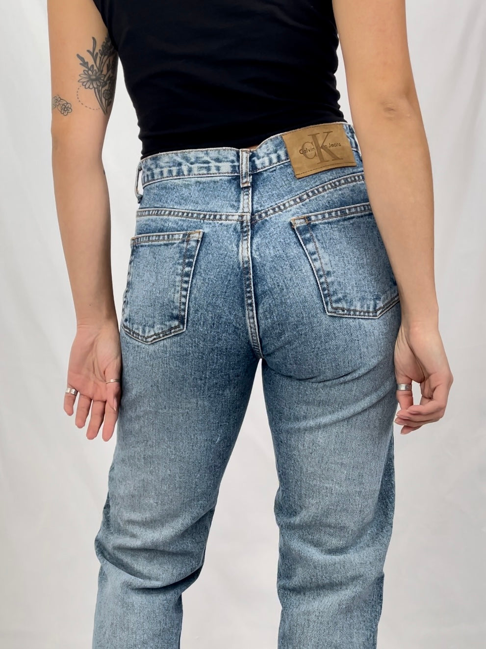 CK Easy Fit Jeans (28”)